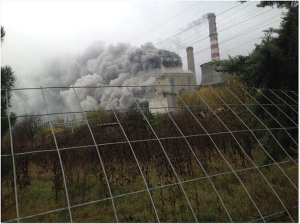 Μεγάλη Φωτιά σε εργοστάσιο στην Κοζάνη! (video)
