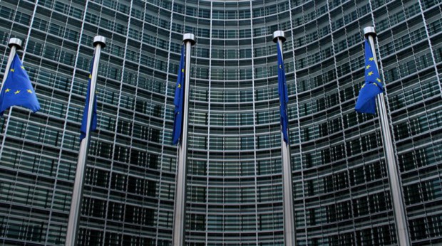 Ερευνα: Δύσπιστοι οι Έλληνες απέναντι στην ΕΕ