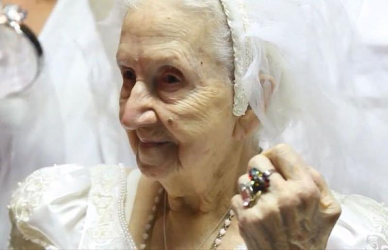 Ο γάμος του αιώνα στην Κεφαλονιά: Αυτή 85 ετών, εκείνος 33!