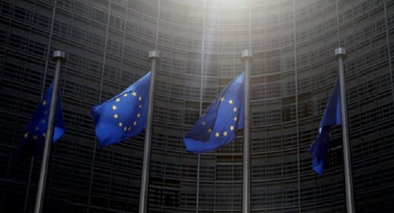 Σε ΜΚΟ και ΟΗΕ τα 700 εκατ. ευρώ για τους πρόσφυγες