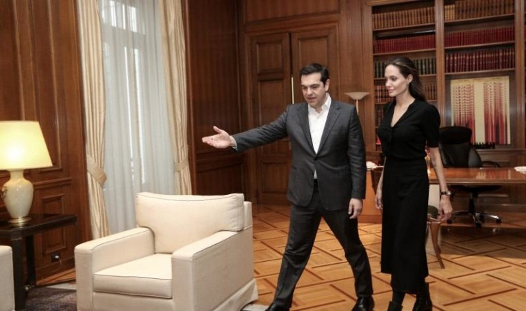 Όταν η Αντζελίνα γνώρισε τον Αλέξη (video)