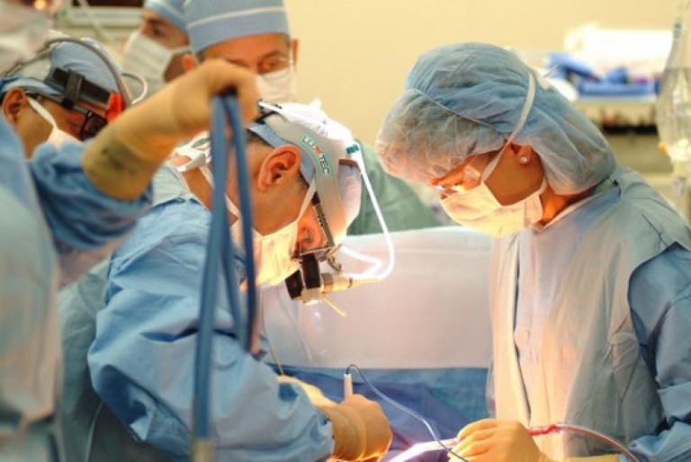 Θεσσαλονίκη: Πατέρας έδωσε το νεφρό στο παιδί του