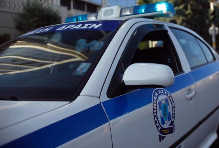 Θεσσαλονίκη: κατάστημα πουλούσε “μαϊμού” αθλητικά παπούτσια