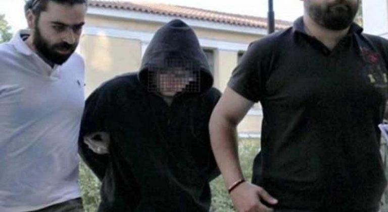 Η τελευταία επίθεση του «δράκου» (vid)