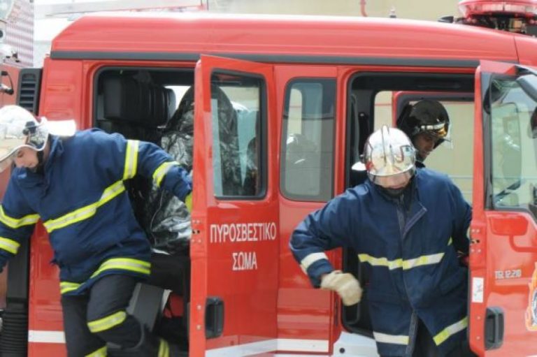 ΤΩΡΑ: Φωτιά στην Τούμπα! (pic)