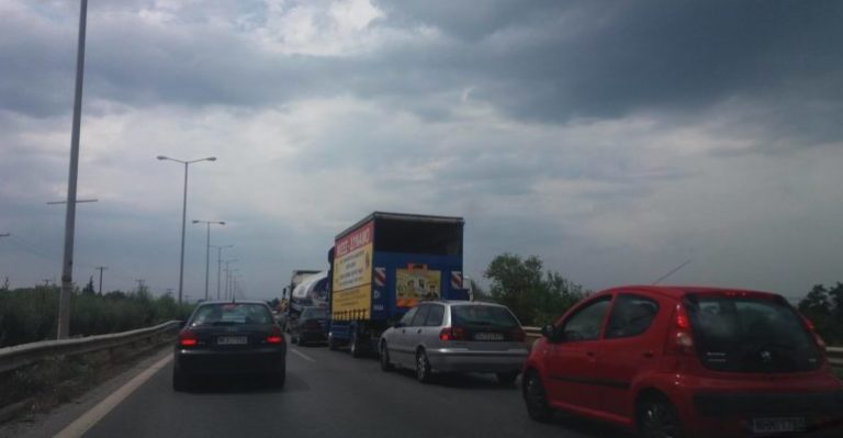 Χάος στον περιφερειακό! (pic)