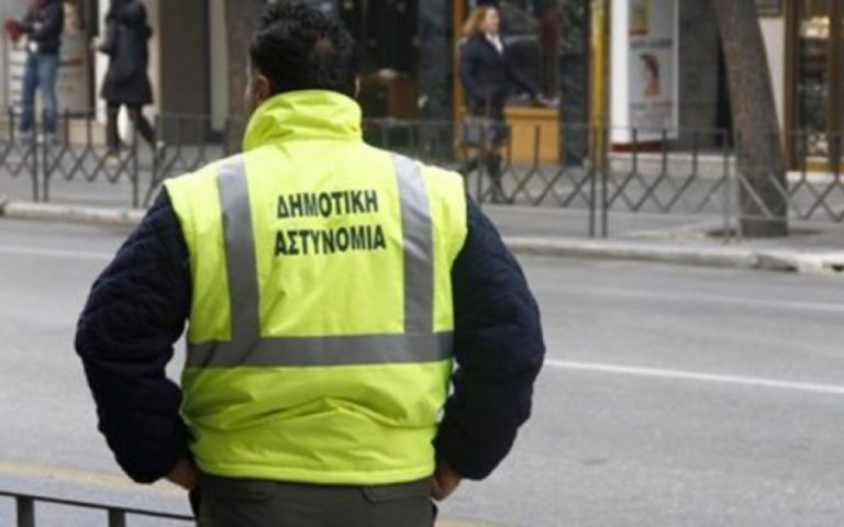 Θεσσαλονίκη: Αρχίζει η αφαίρεση πινακίδων!