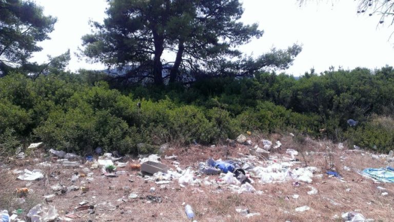 Έτσι ρημάζουμε την Χαλκιδική!