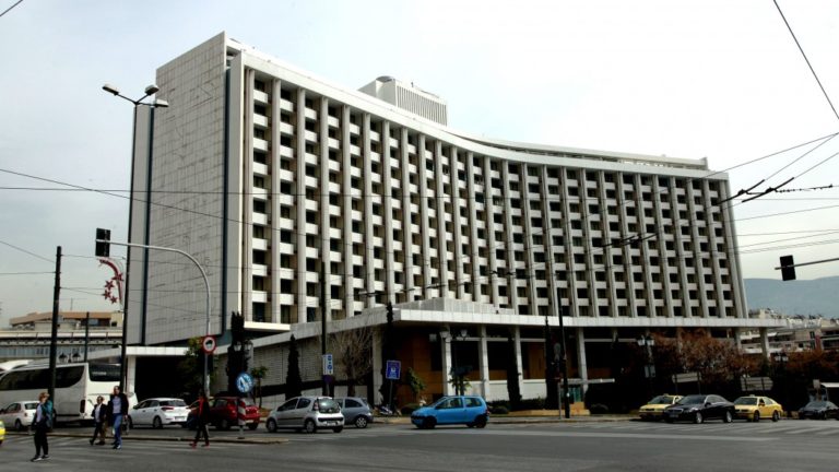 Τούρκοι αγόρασαν το Hilton Athens