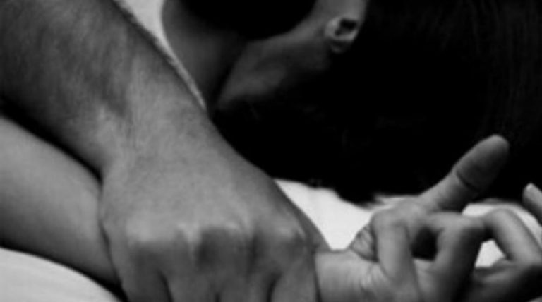 Θεσσαλονίκη: Γιος βίασε τη μητέρα του!
