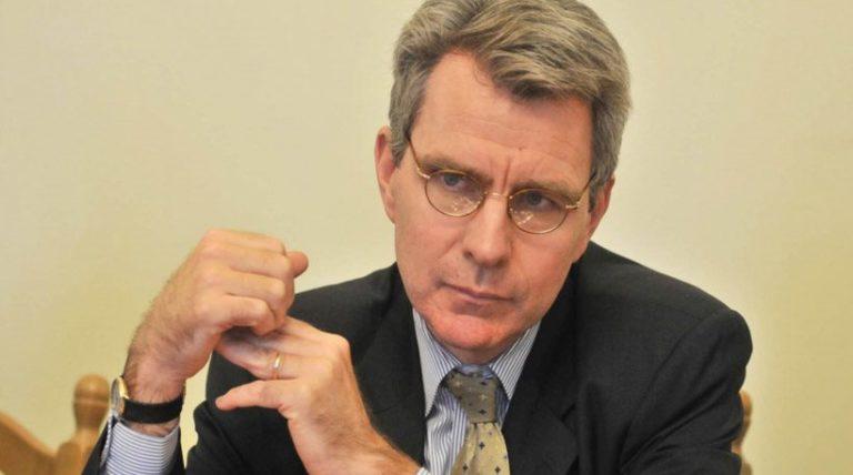 Αμερικανός πρέσβης: Ανησυχώ για «ατύχημα» στο Αιγαίο