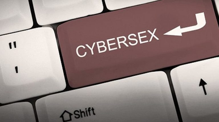 Περιπέτεια για επιχειρηματία λόγω… cybersex