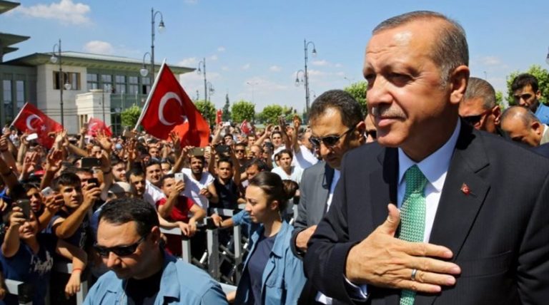 Μελέτη σοκ: Ο Ερντογάν ενορχήστρωσε το πραξικόπημα!
