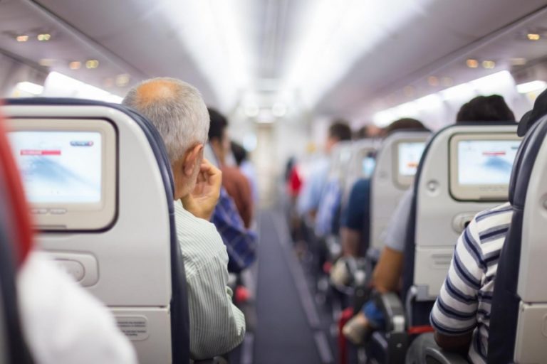 Γιατί τα καθίσματα στα αεροπλάνα είναι μπλε