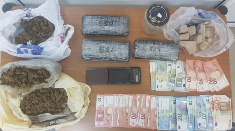 Έδεσσα: Έβαλε τον σκύλο να φυλάει την ηρωίνη