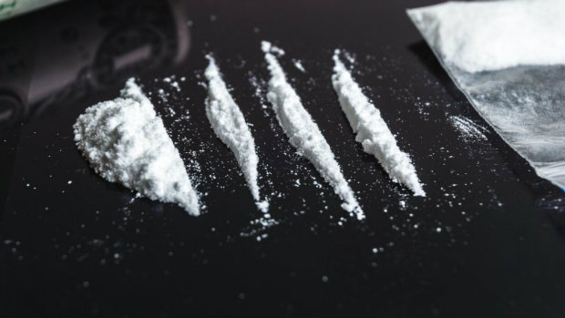 Έπιασαν Ολλανδό στην Ελλάδα με 40 «αυγά» κοκαΐνης