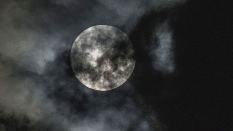 Ολική έκλειψη υπερ-Σελήνης στις 31 Ιανουαρίου