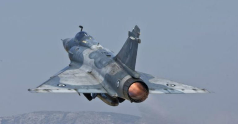 Έκτακτο: Πτώση μαχητικού αεροσκάφους στη Σκύρο!