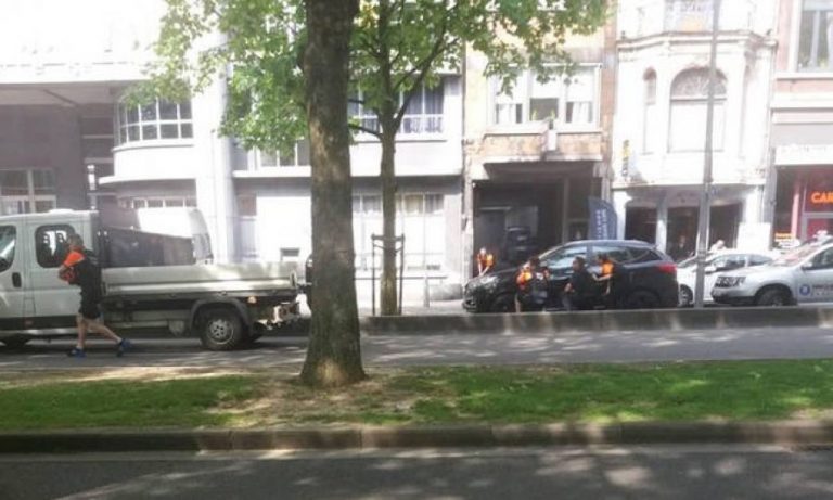 Μακελειό με τέσσερις νεκρούς στο Βέλγιο! (vids)
