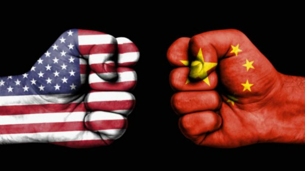 Μαίνεται ο εμπορικός πόλεμος μεταξύ ΗΠΑ και Κίνας