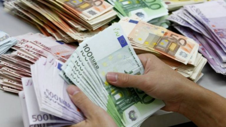 Κορωνοϊός: Πρόστιμο 50.000 ευρώ για αισχροκέρδεια σε εταιρία αντισηπτικών