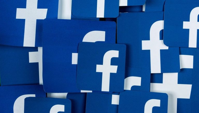 Προβλήματα στις εφαρμογές Facebook και Instagram