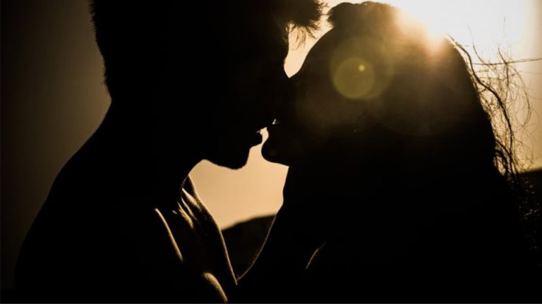 Swingers: Ξανά στην Κρήτη για «καυτό» ερωτικό 6 ήμερο