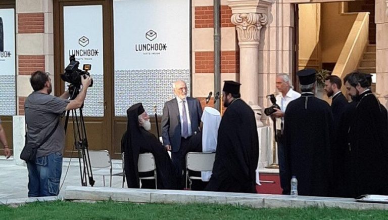Άνοιξε το κόκκινο σπίτι ο Ιβάν! (pics)