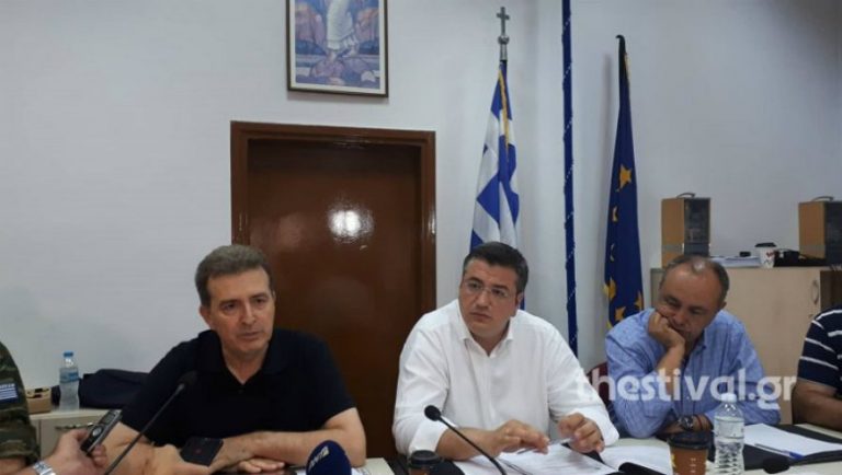 Χρυσοχοΐδης: «Θρηνούμε για τα αθώα θύματα»