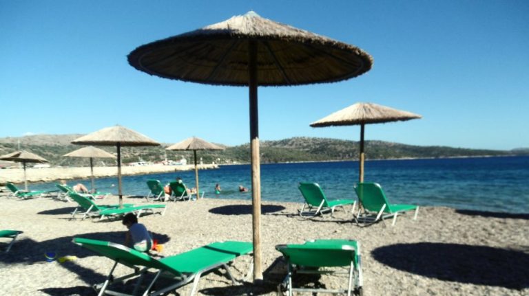 Ρόδος: Πέθανε για μια ξαπλώστρα!