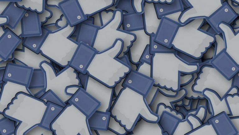 To Facebook θα εξαφανίσει τα «likes»