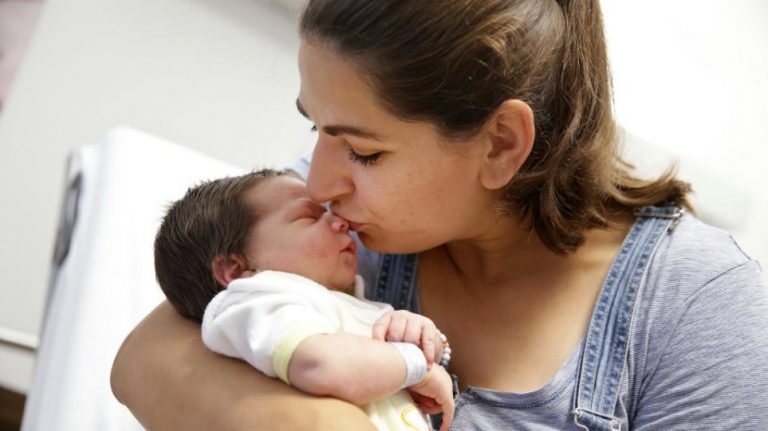 Πού οφείλεται το «φαινόμενο του μαμάκια»