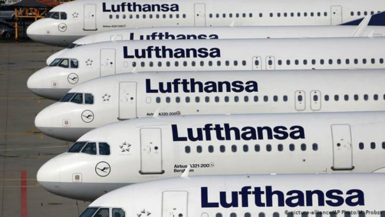 Κορωνοϊός: Η Lufthansa χάνει 1 εκ. ευρώ κάθε ώρα!