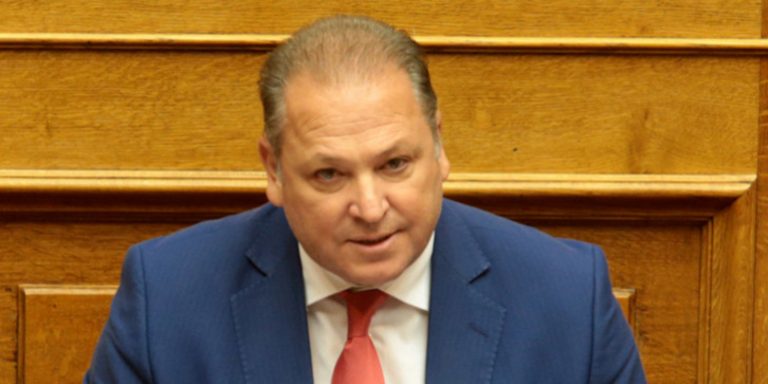 Αβραμάκης κατά Μαρινάκη: «Ντροπή για τις δηλώσεις του»