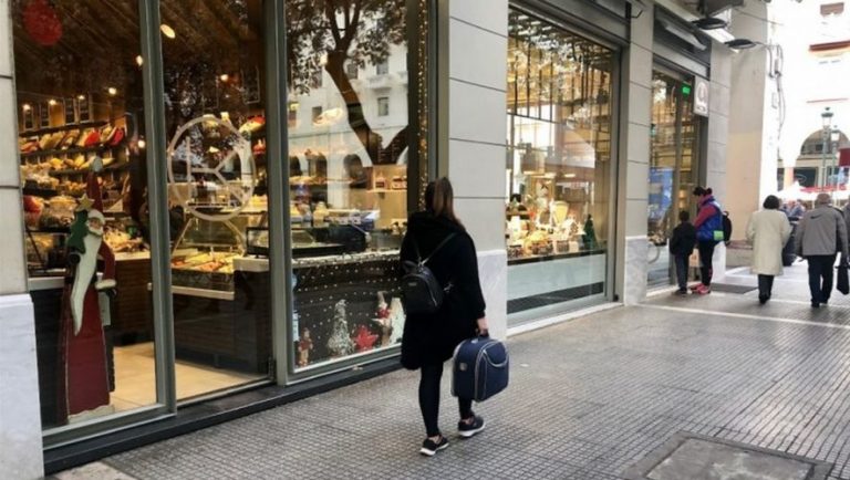 Κορωνοϊός: Κλειστά από σήμερα όλα τα εμπορικά καταστήματα!