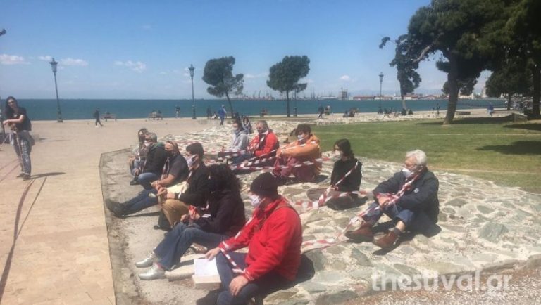 Διαμαρτυρία καλλιτεχνών στον Λευκό Πύργο (pics)