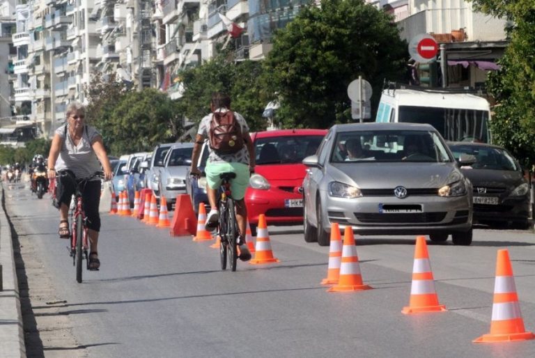 Θεσσαλονίκη: Άρχισαν οι εργασίες για ποδηλατόδρομο στη Λ. Νίκης