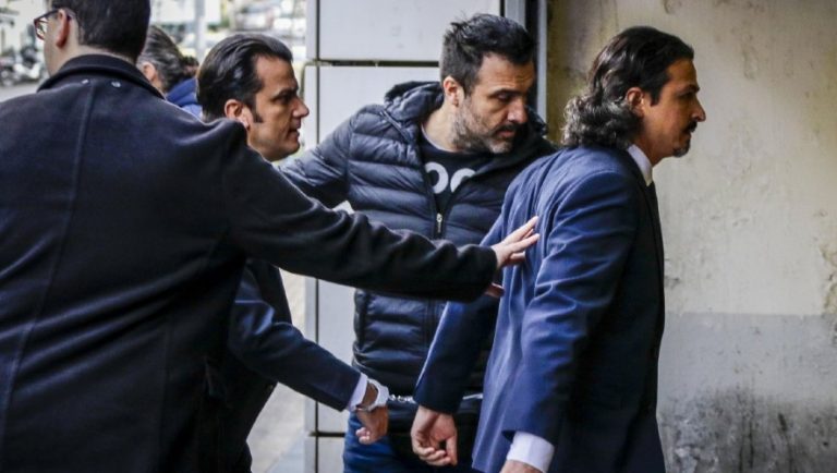 Τουρκική πρεσβεία στην Αθήνα: Θέλουμε πίσω τους αξιωματικούς