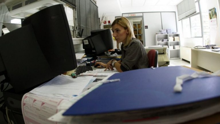 «Κομάντος» από τον ιδιωτικό τομέα στο Δημόσιο