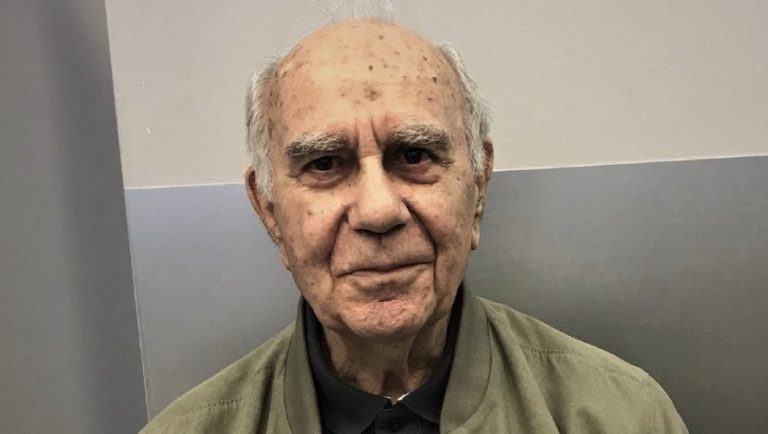 «Έφυγε» ο Γιάννης Λογοθέτης