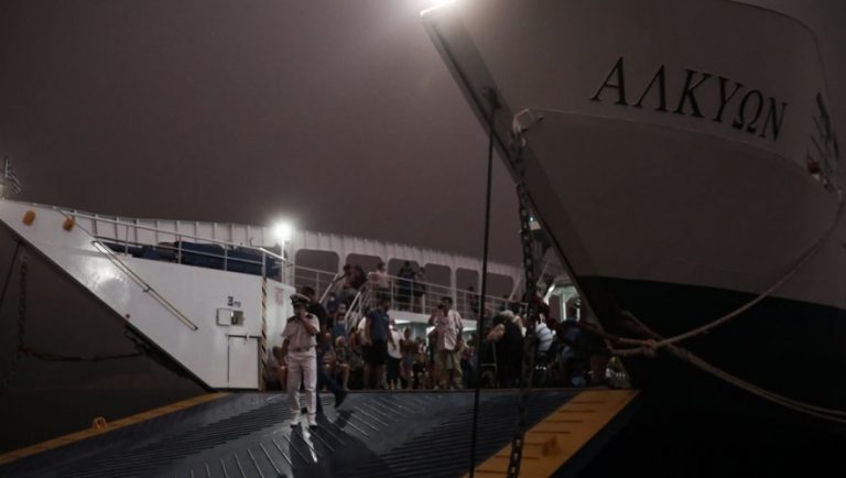 Εύβοια: Καταγγελίες ότι ζήτησαν λεφτά από πυρόπληκτους