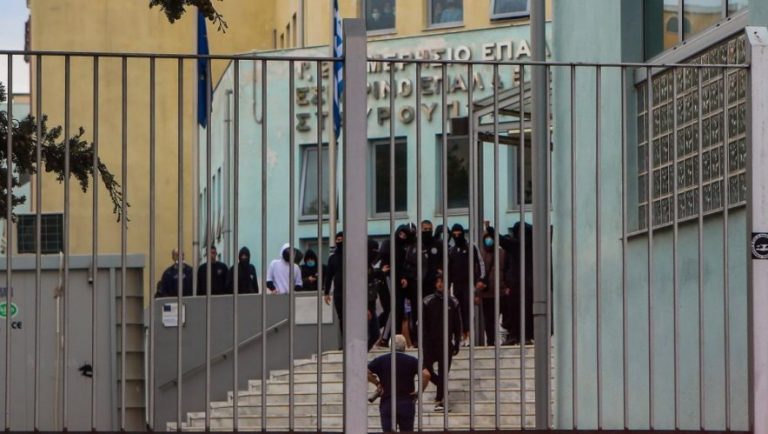 Νέα σοβαρά επεισόδια στη Σταυρούπολη