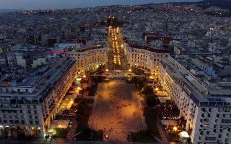 Χωρίς θέρμανση και ρεύμα η Αριστοτέλους (video)