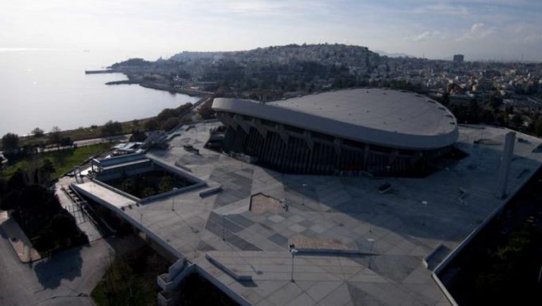 Πολίτης εντόπισε υποπολυβόλο μπροστά από το ΣΕΦ!
