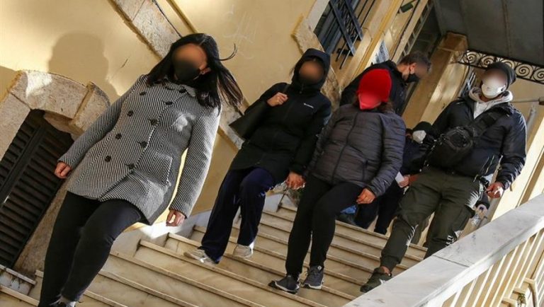 Γηροκομείο-Χανιά: Έδιναν σε γιαγιά χάπια για τον προστάτη!