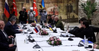 Ουκρανία: Η Ρωσία έτοιμη να ξαναρχίσει τις ειρηνευτικές συνομιλίες
