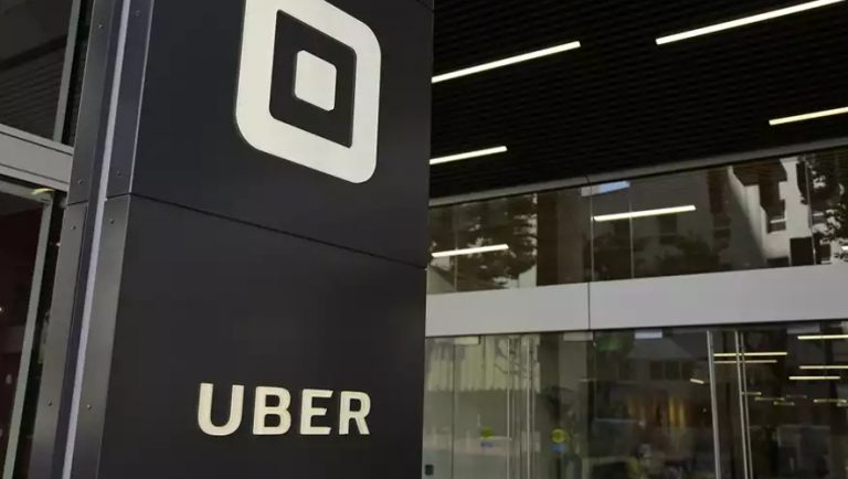 Σκάνδαλο με Μακρόν και Uber