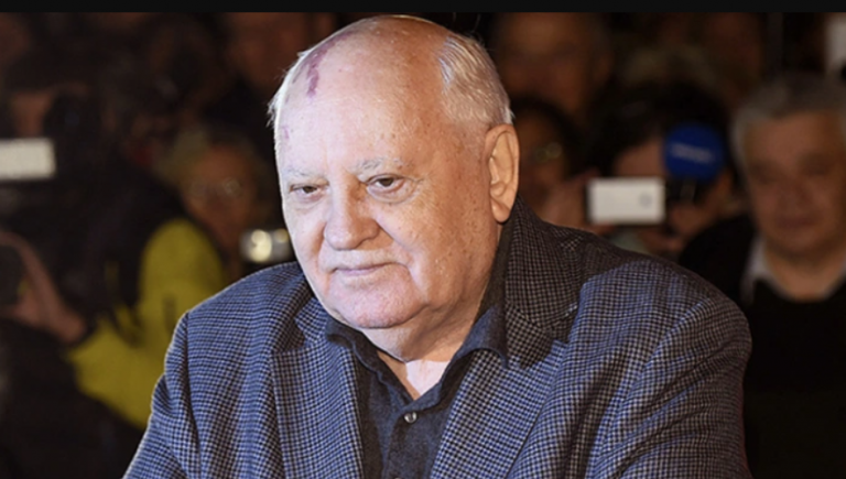 Πέθανε ο Μιχαήλ Γκορμπατσόφ