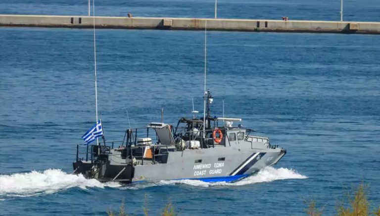 Νεκρός ένας από τους εννέα κωπηλάτες που αγνοούνταν