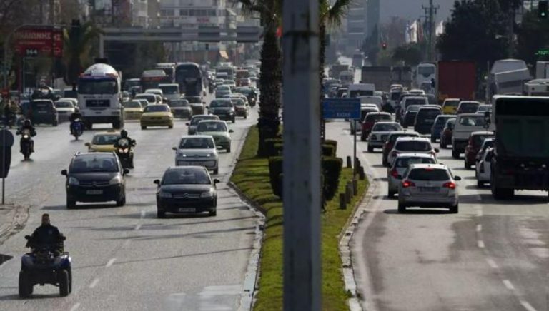 Τέλη κυκλοφορίας: Αντίστροφη μέτρηση για την καταβολή τους